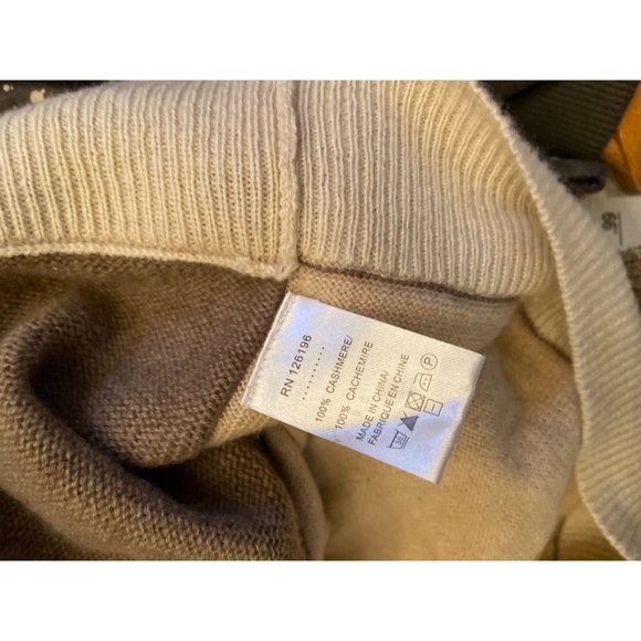 Ladies Size Small Shorn 100% Cashmere Cardigan Sweater - Picture 3 of 5